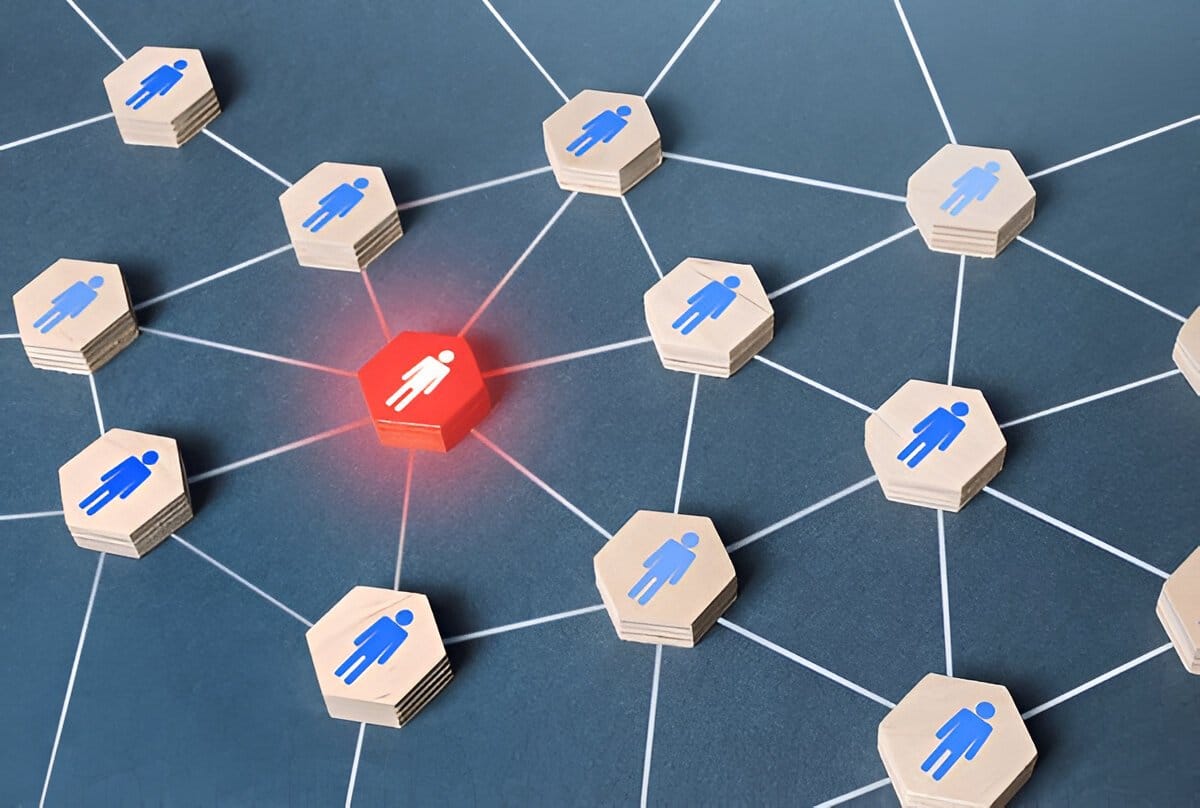 Red hexagon signifies a "toxic link" in a network.